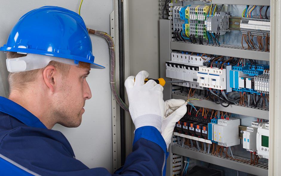 électricien de maintenance Saint-Denis
